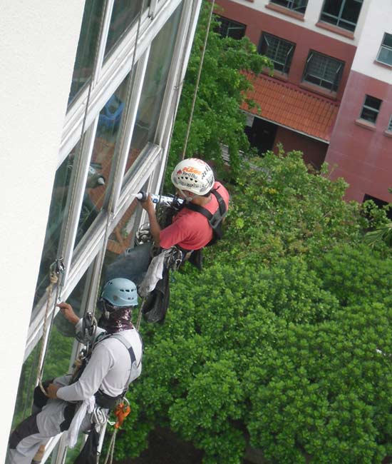 external facade cleaning pic 2