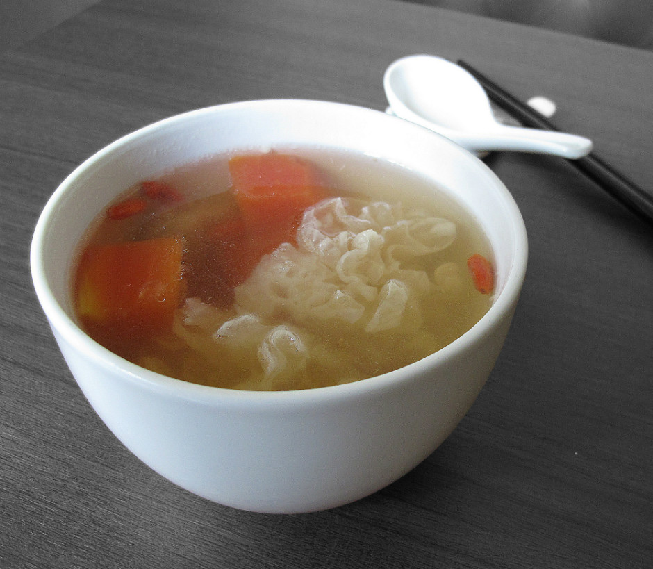 Papaya White Fungus Soup