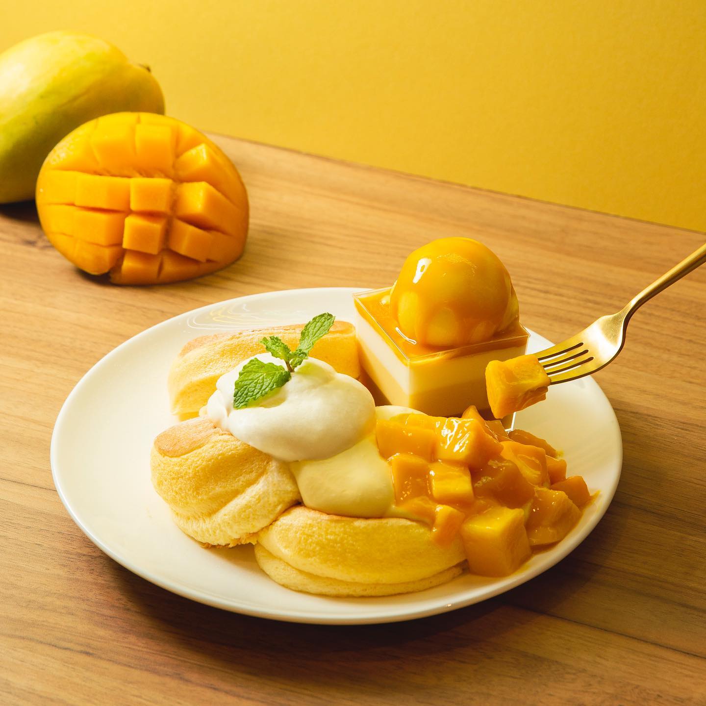 FLIPPER’S Takashimaya Shopping Centre