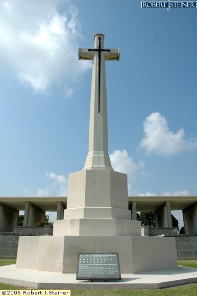 Kranji War Memorial-Landmark of Cross